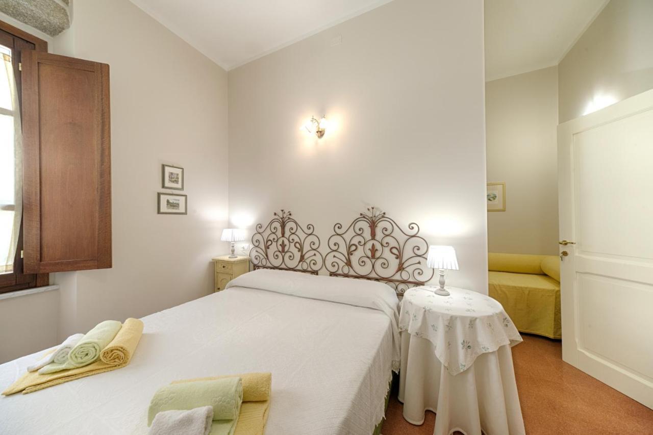 B&B A Casa Di Teresa Όλμπια Εξωτερικό φωτογραφία