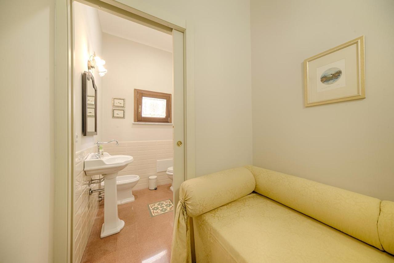 B&B A Casa Di Teresa Όλμπια Εξωτερικό φωτογραφία
